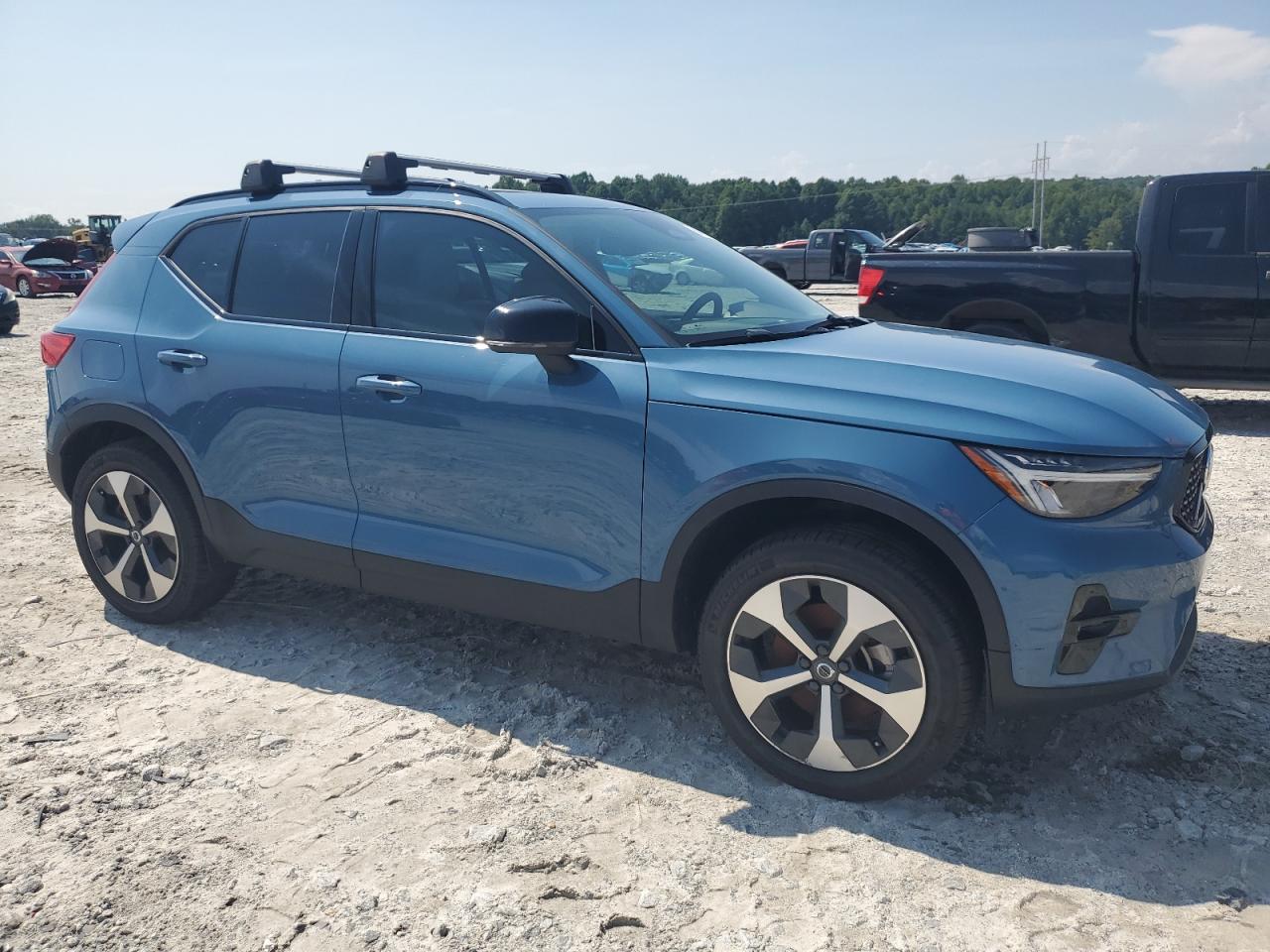 2023 Volvo Xc40 Plus VIN: YV4L12UL6P2062752 Lot: 64913174