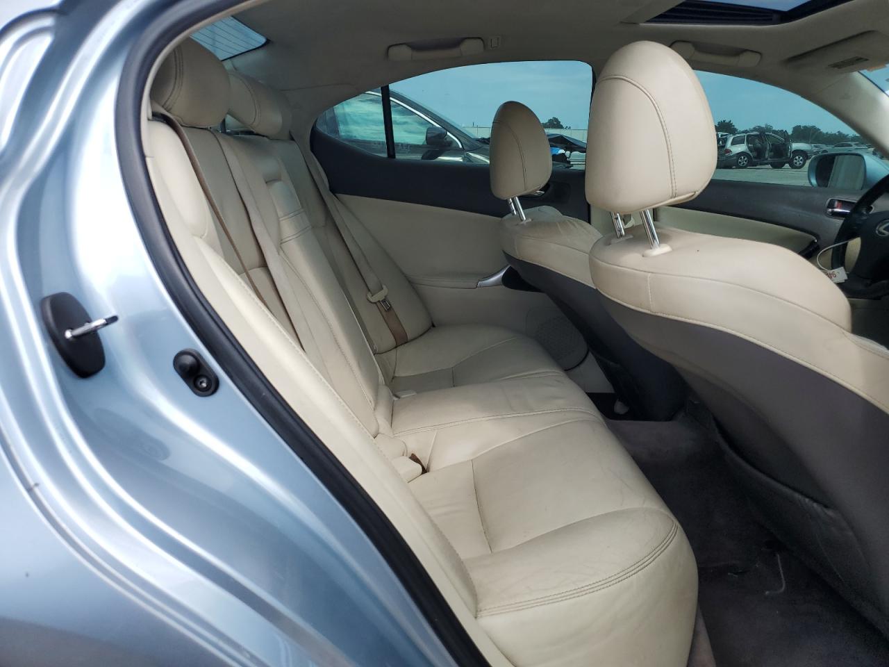 2010 Lexus Is 250 VIN: JTHBF5C23A5112215 Lot: 61924414