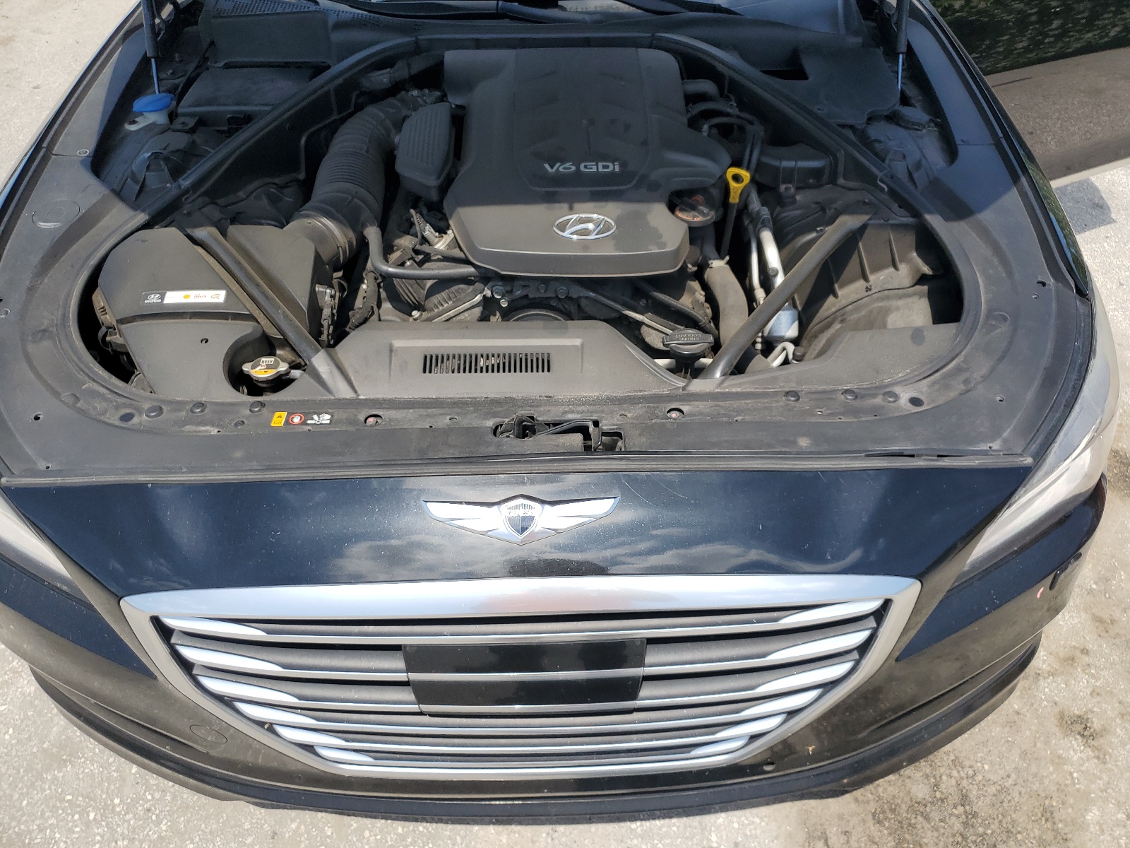 KMHGN4JE0FU052078 2015 Hyundai Genesis 3.8L