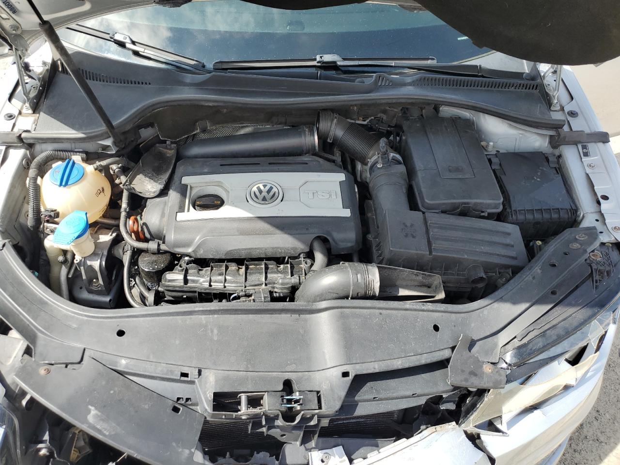 2012 Volkswagen Eos Komfort VIN: WVWBW7AHXCV003791 Lot: 63525424