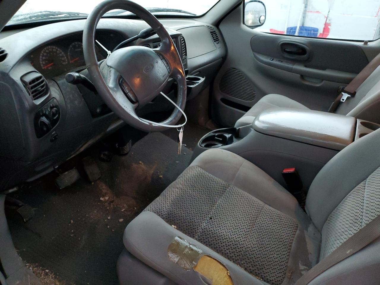 2002 Ford F150 VIN: 1FTRX18W82NB51739 Lot: 62889484