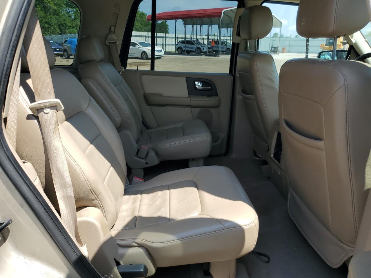 2005 Ford Expedition Limited VIN: 1FMFU19585LA39021 Lot: 62300984