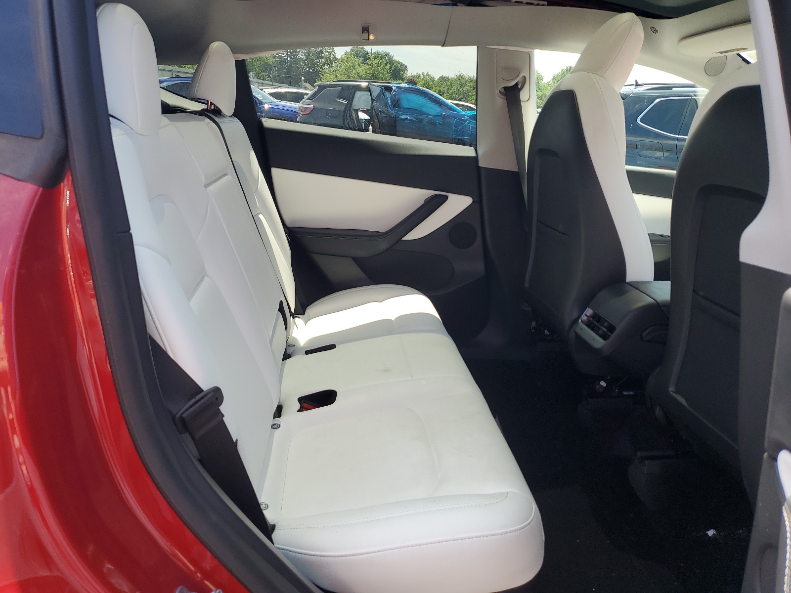 5YJYGDEE7MF231026 2021 Tesla Model Y