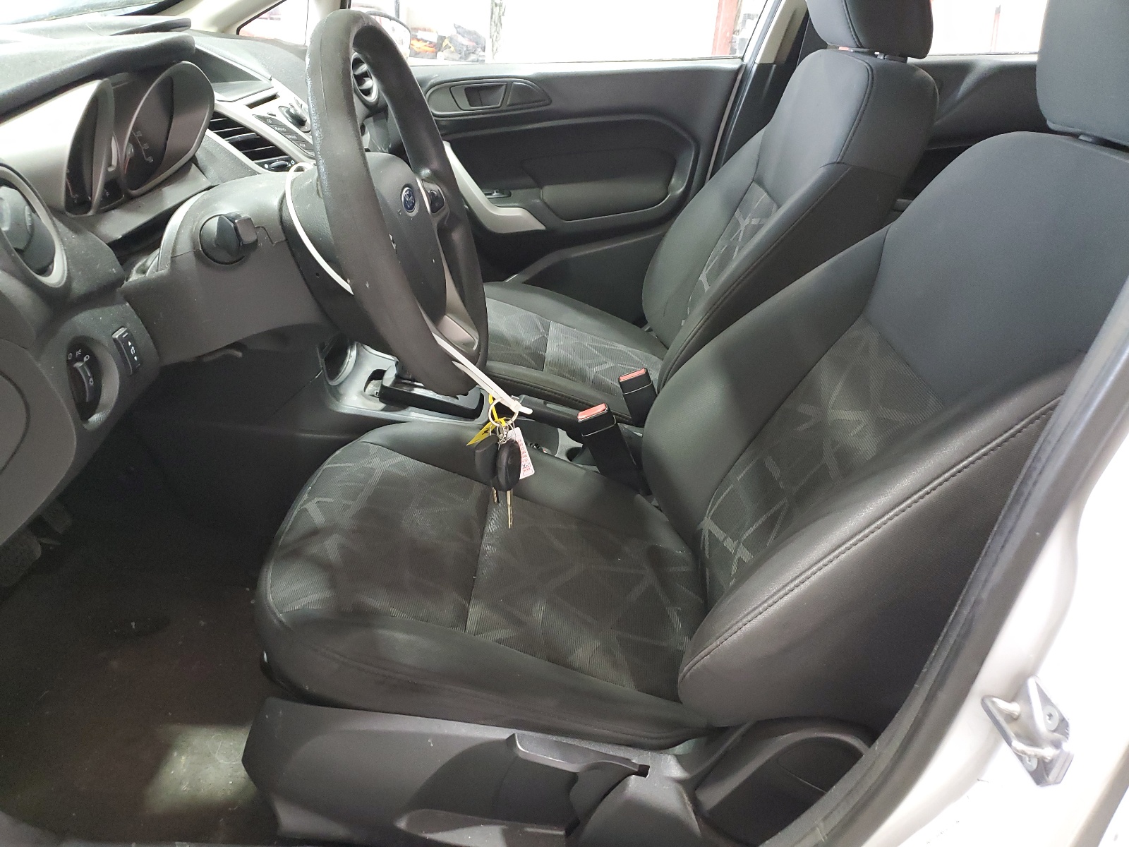 3FADP4EJXBM212349 2011 Ford Fiesta Se