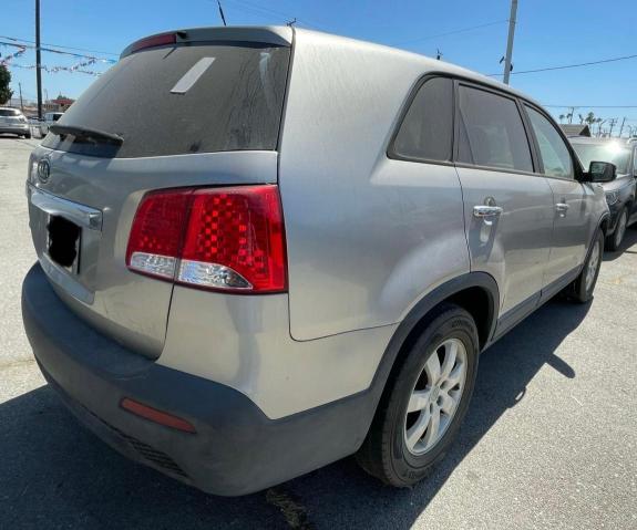 2012 Kia Sorento Base vin: 5XYKT3A10CG304310