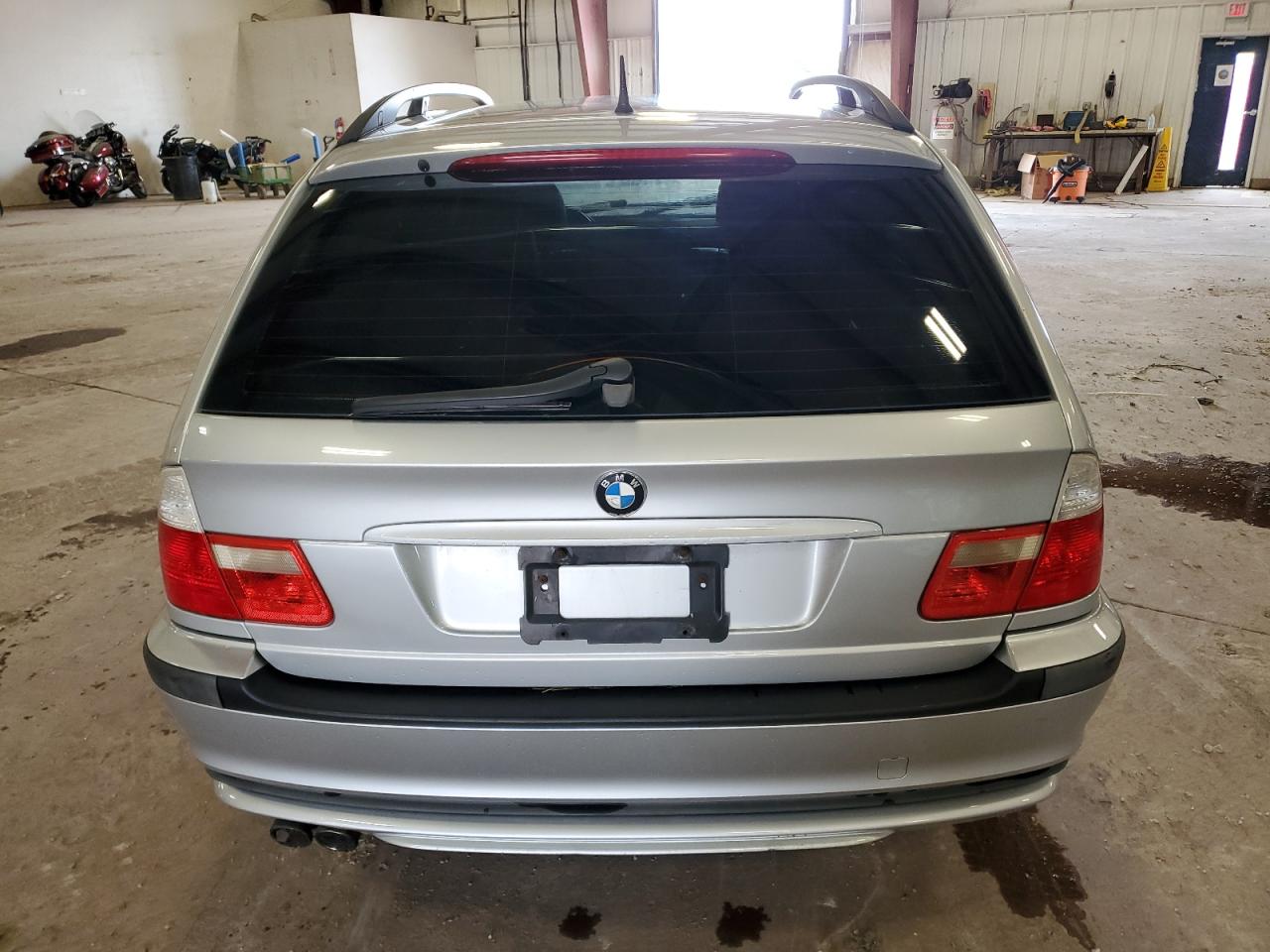 2004 BMW 325 Xit VIN: WBAEP33464PF04292 Lot: 62919114