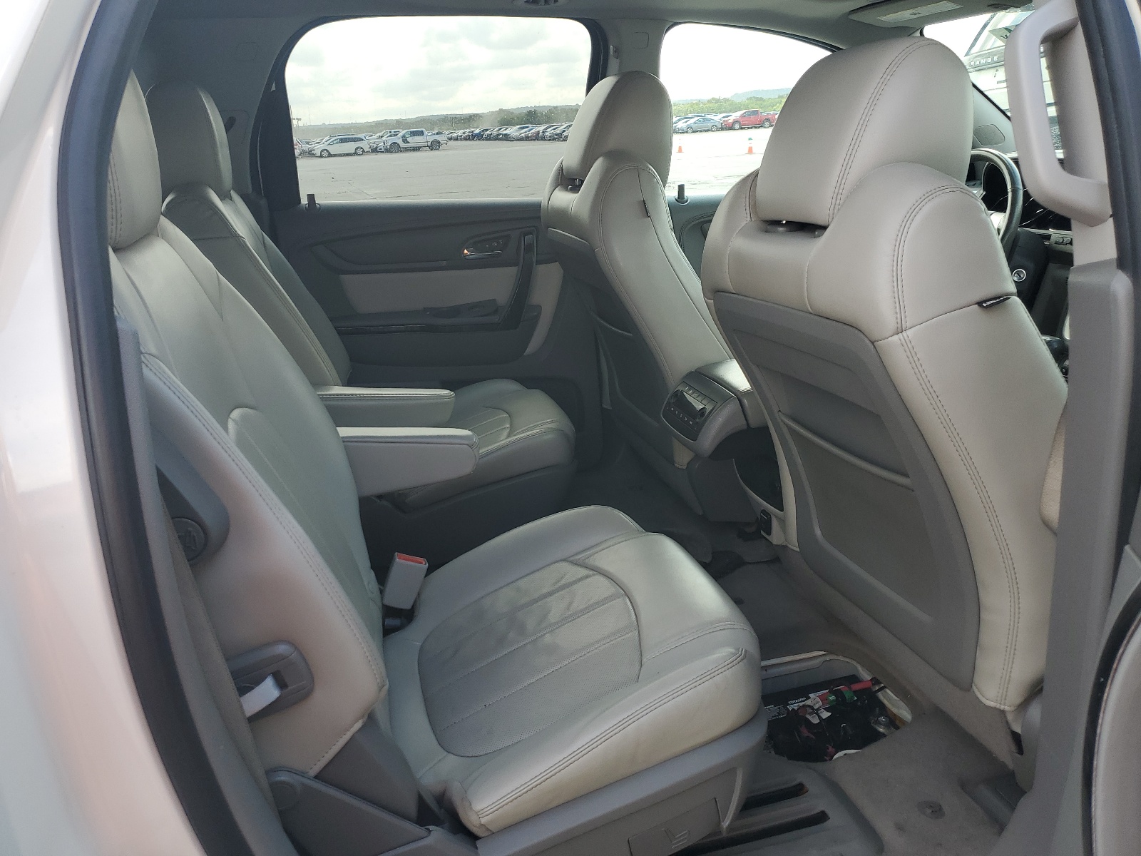 1GKKVSKD3FJ149158 2015 GMC Acadia Slt-2