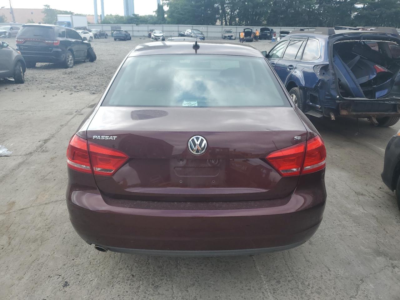 2012 Volkswagen Passat Se VIN: 1VWBP7A30CC020383 Lot: 64430954