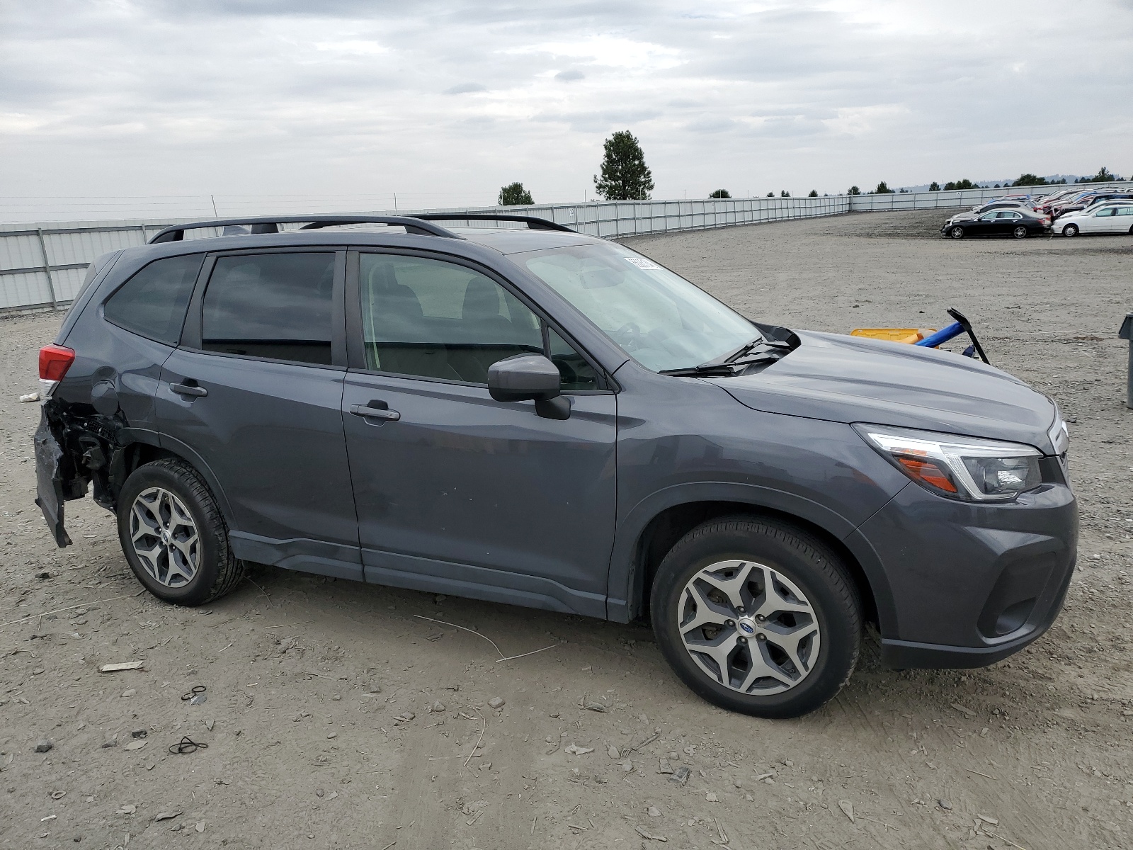 2021 Subaru Forester Premium vin: JF2SKAJC4MH442225