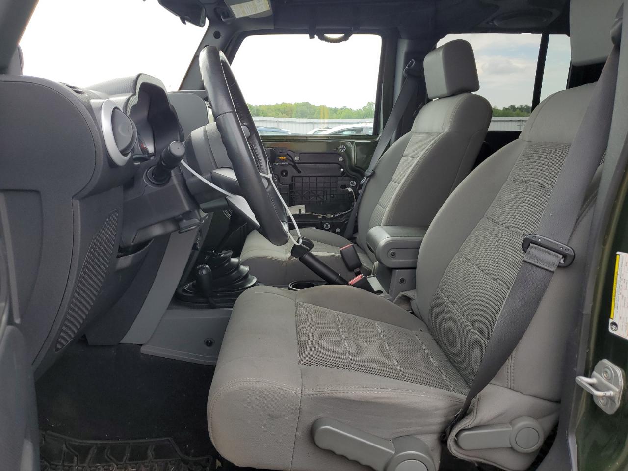 2008 Jeep Wrangler Unlimited Sahara VIN: 1J8GA59118L586358 Lot: 64089124