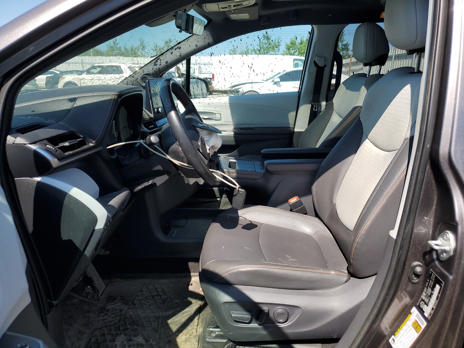 5TDGRKEC0MS032209 2021 Toyota Sienna Le