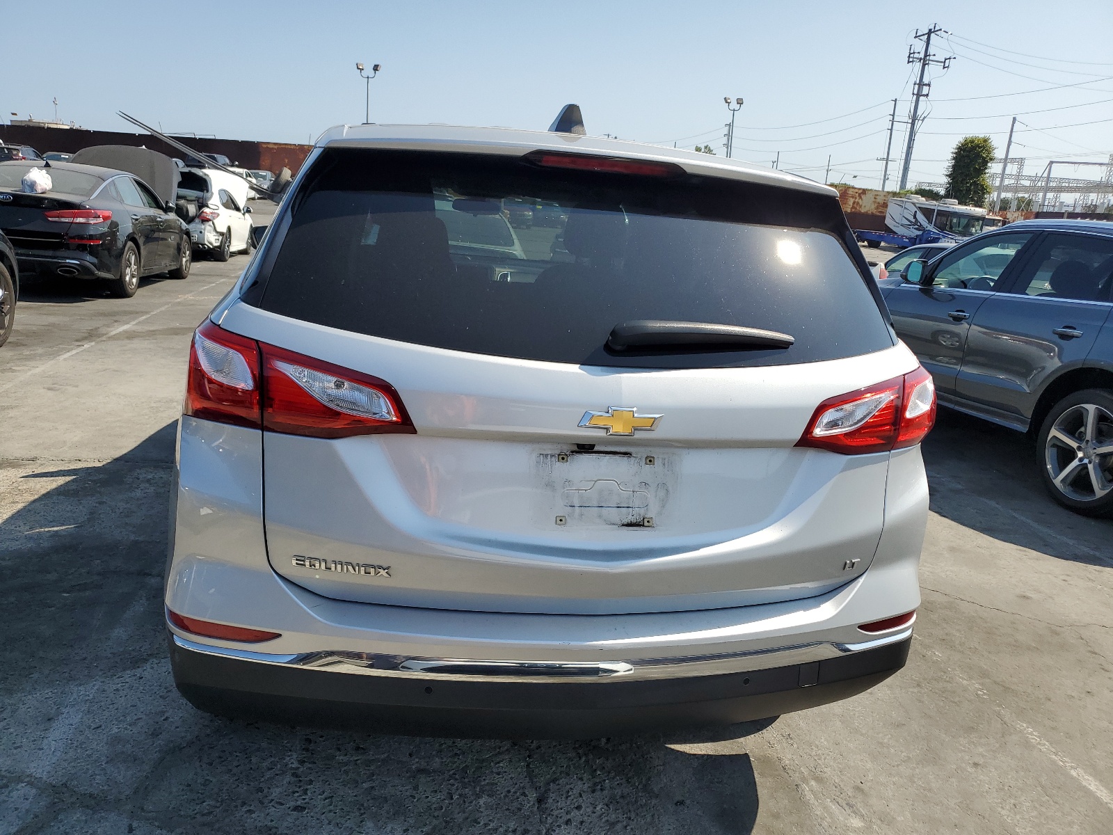 2GNAXKEV9K6305983 2019 Chevrolet Equinox Lt