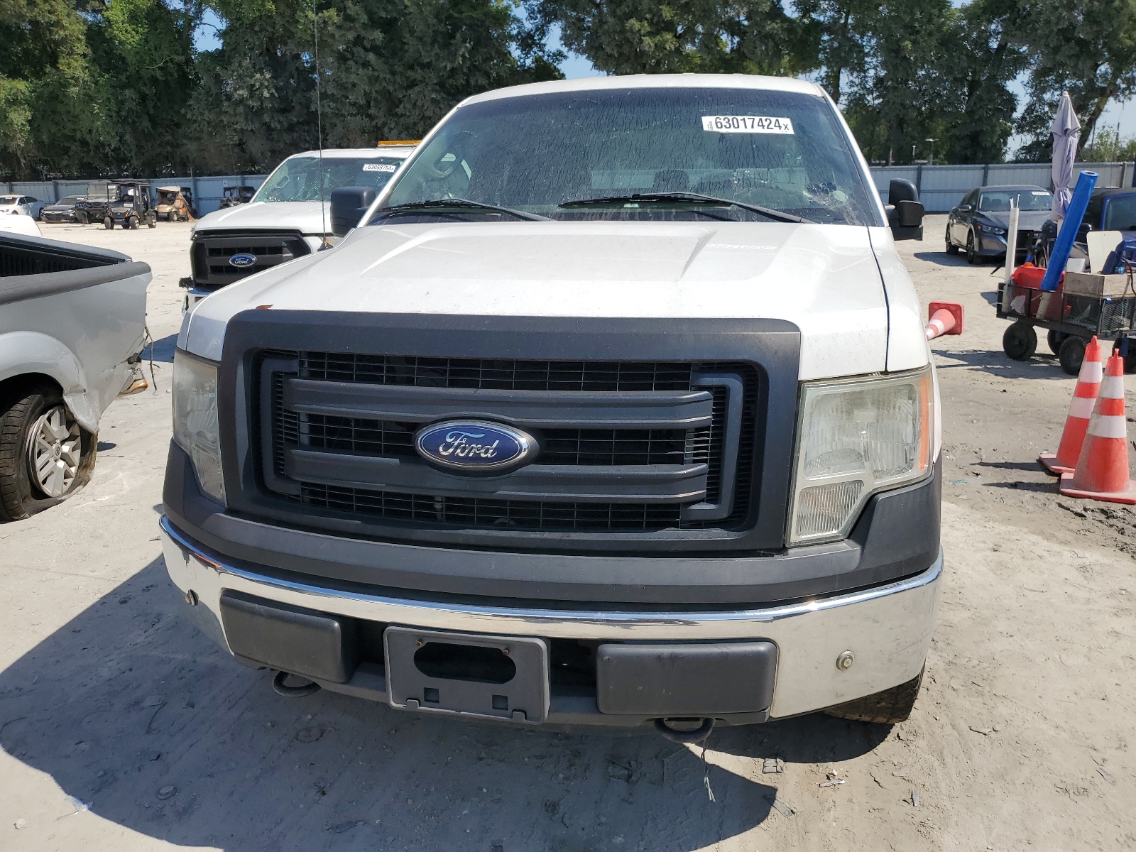 2014 Ford F150 Super Cab vin: 1FTFX1EF6EKD38815