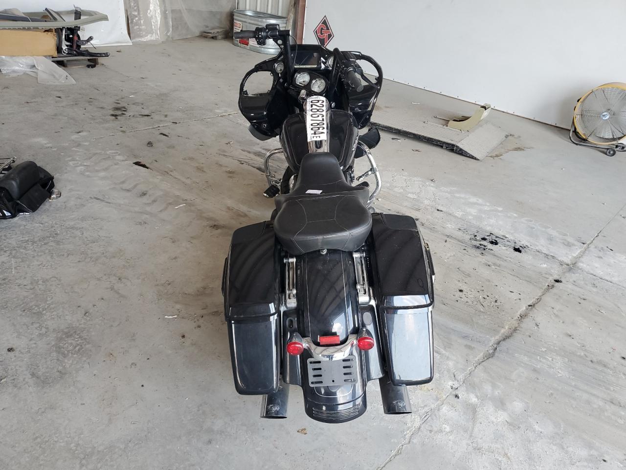 2016 Harley-Davidson Fltrxs Road Glide Special VIN: 1HD1KTM13GB620082 Lot: 62867864