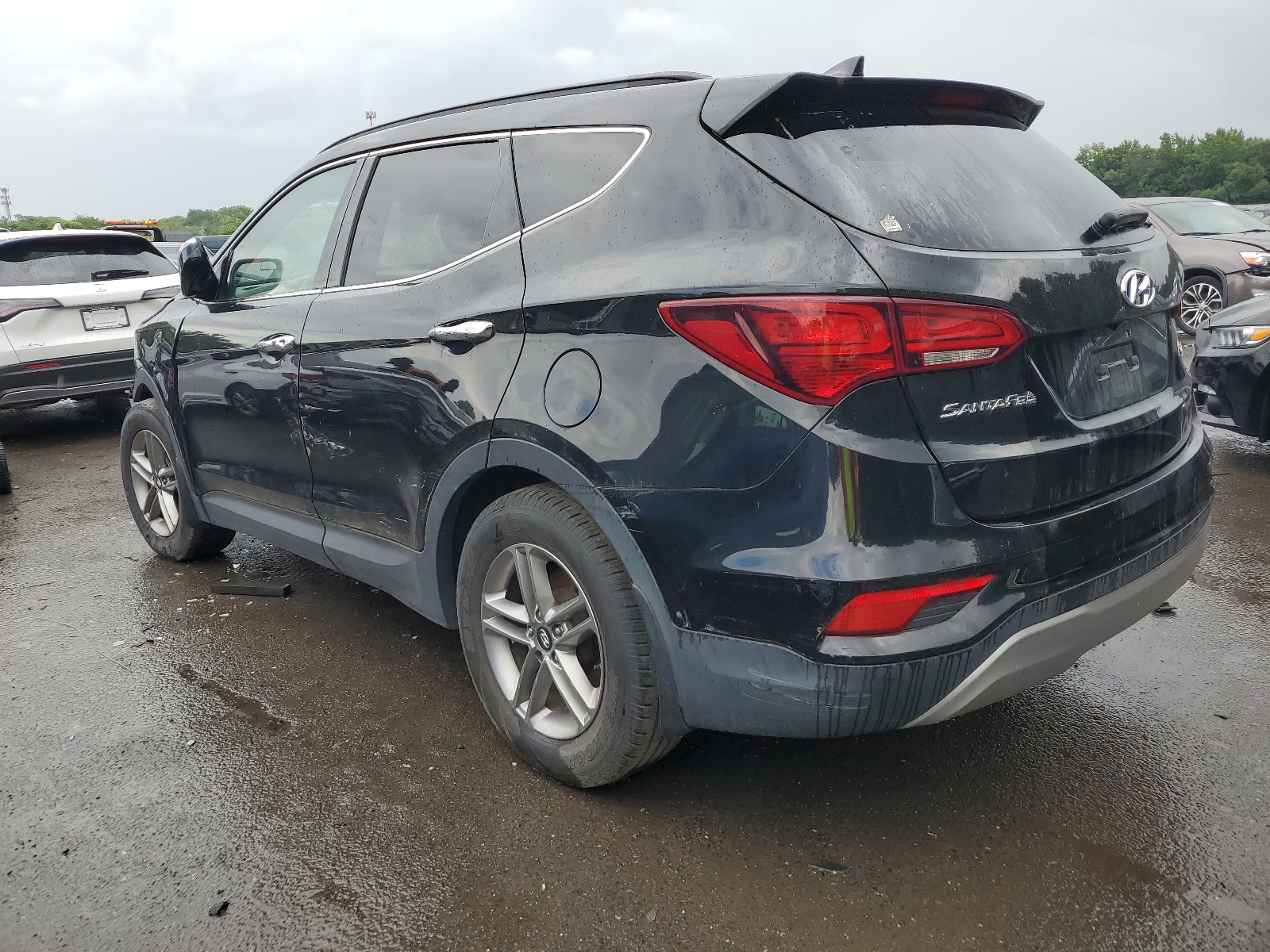 2018 Hyundai Santa Fe Sport vin: 5NMZU3LB3JH074881