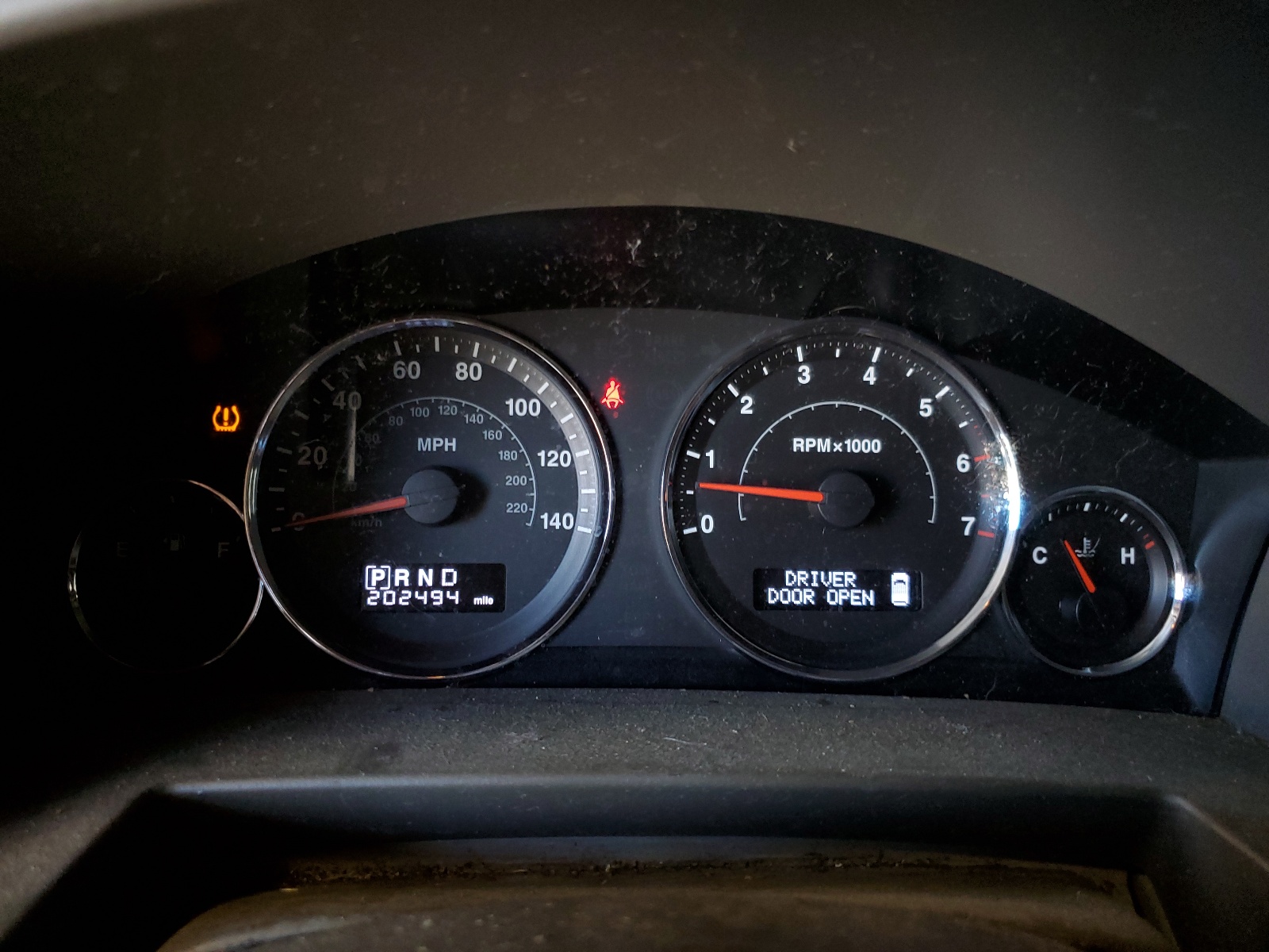 1J4RG4GT7AC118955 2010 Jeep Commander Sport