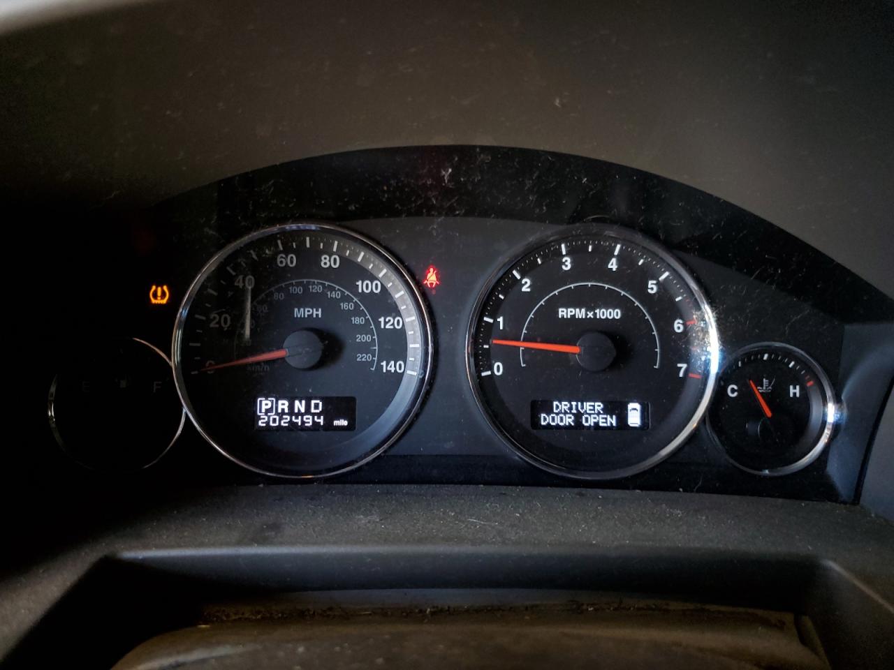 2010 Jeep Commander Sport VIN: 1J4RG4GT7AC118955 Lot: 62892404