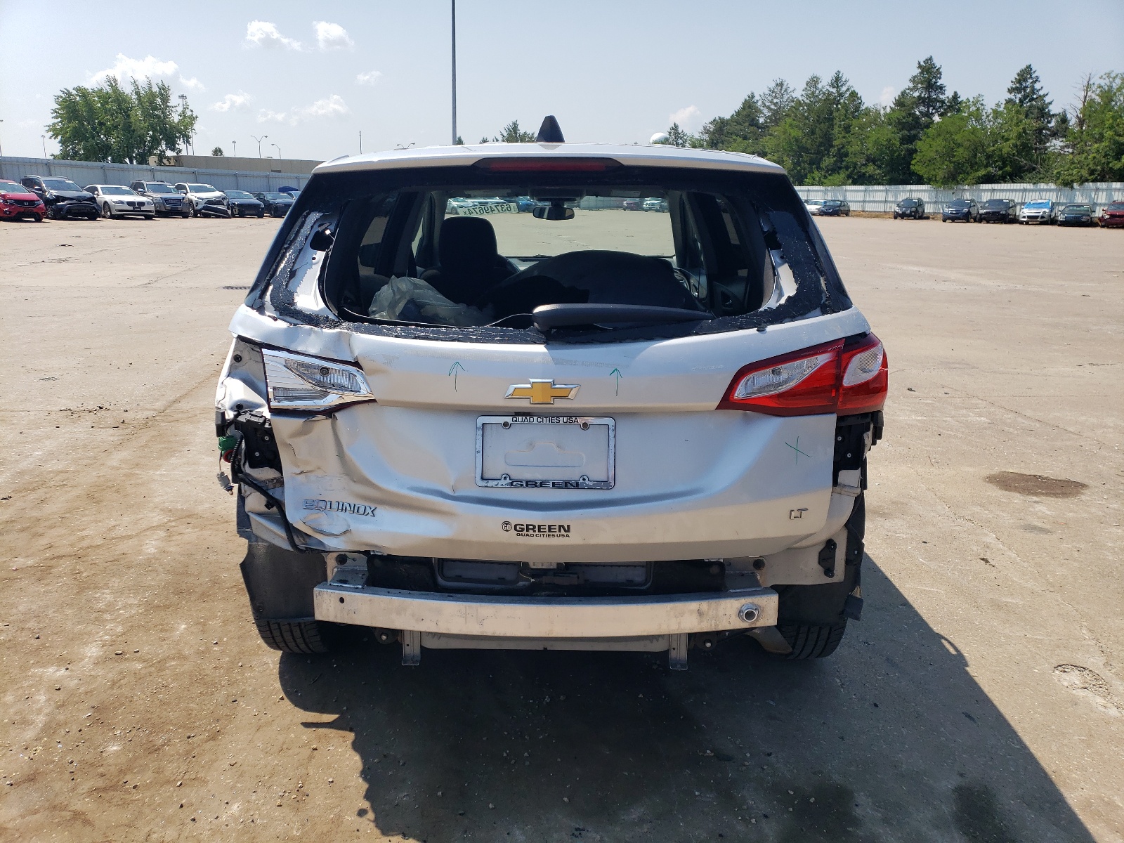 2GNAXJEV2J6300052 2018 Chevrolet Equinox Lt