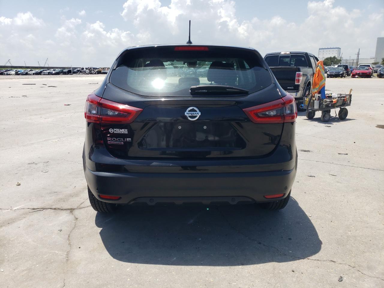 2020 Nissan Rogue Sport S VIN: JN1BJ1CV2LW253392 Lot: 65090164