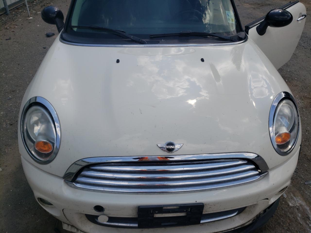 2013 Mini Cooper VIN: WMWSU3C50DT549530 Lot: 62521874