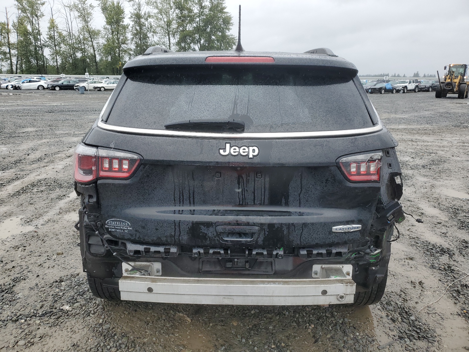 3C4NJCBB0KT819695 2019 Jeep Compass Latitude