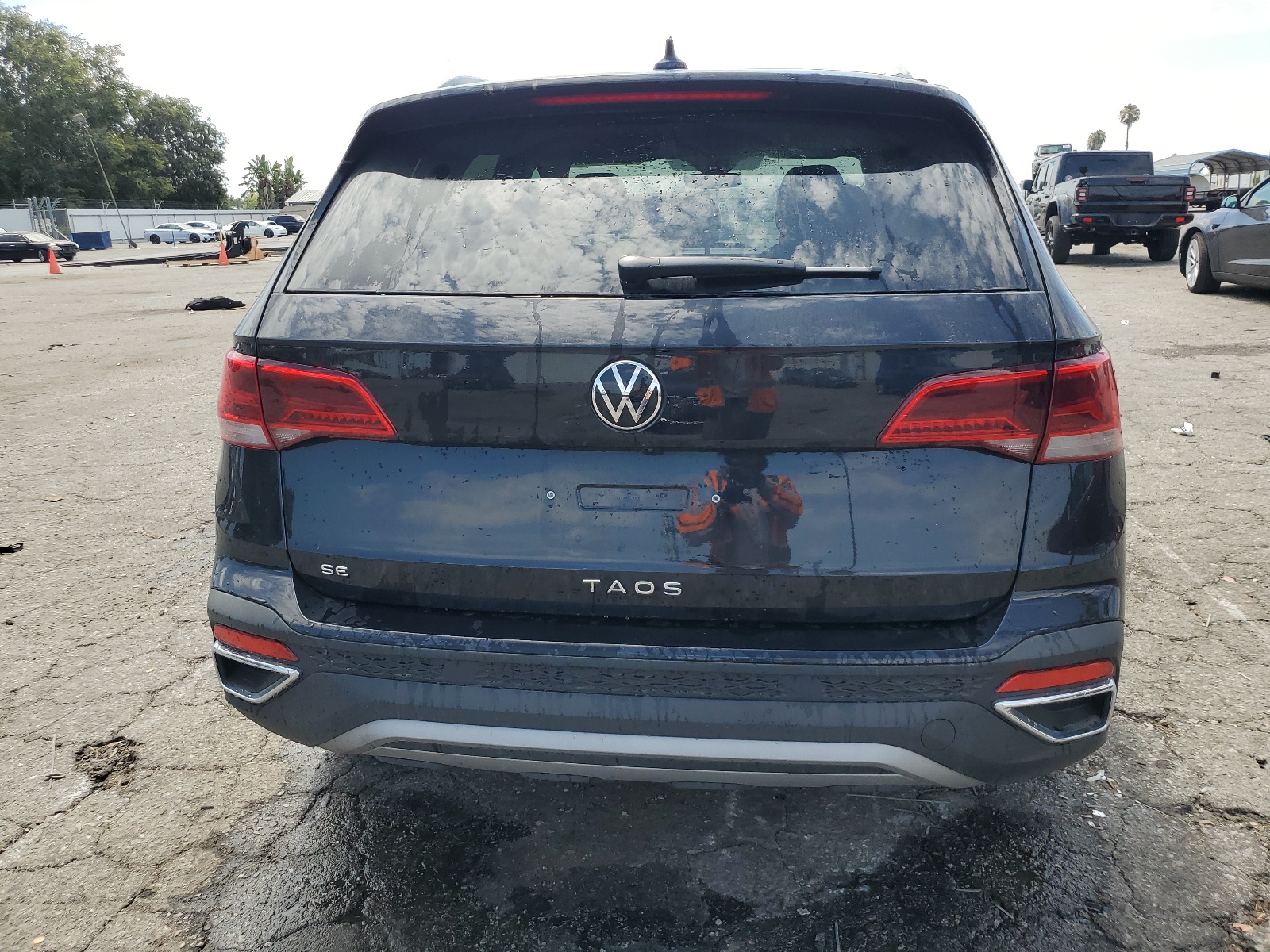 3VVSX7B25RM032062 2024 Volkswagen Taos Se