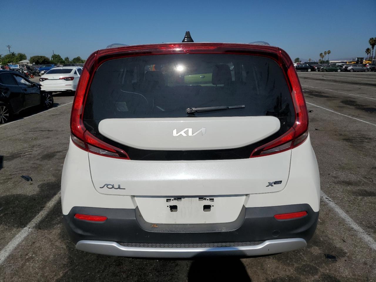 2022 Kia Soul Lx VIN: KNDJ23AU8N7166895 Lot: 64680234