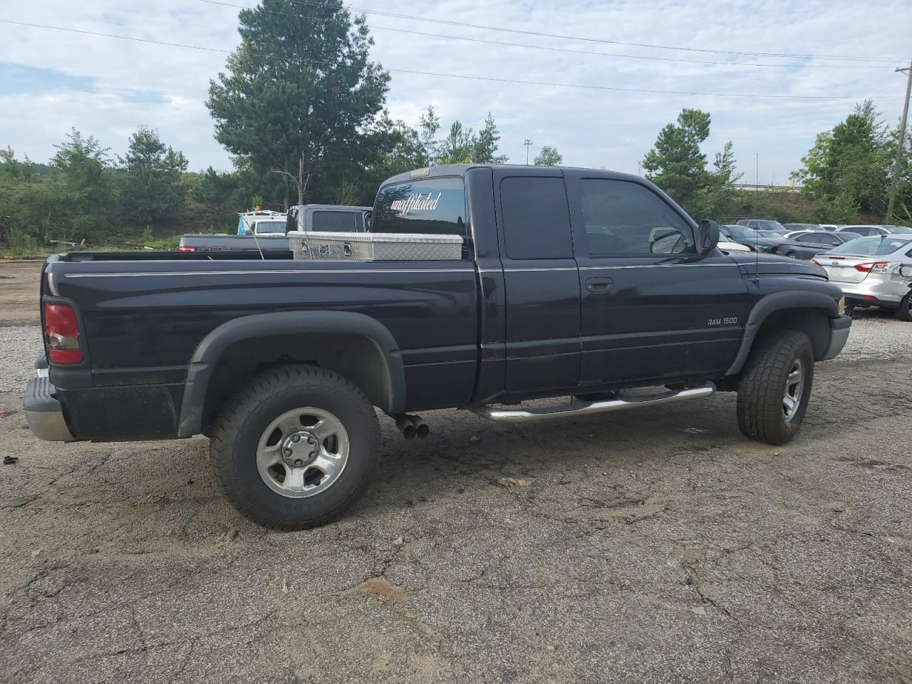 1999 Dodge Ram 1500 VIN: 3B7HF13Z6XM573624 Lot: 63699704