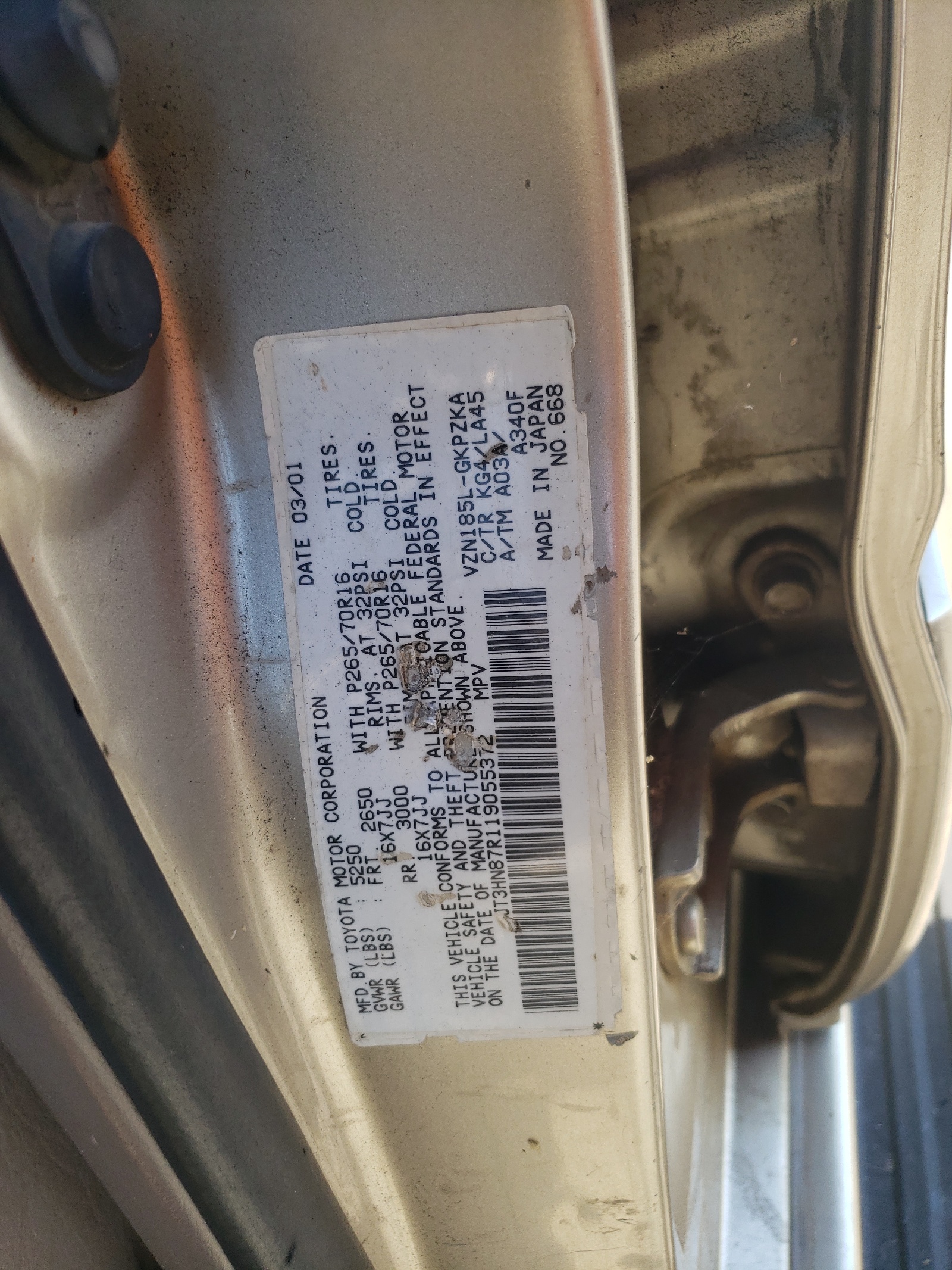 JT3HN87R119055372 2001 Toyota 4Runner Limited