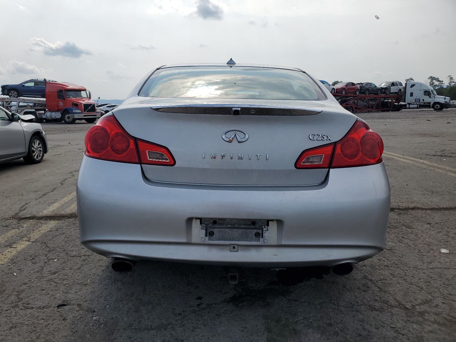 JN1DV6AR4BM450610 2011 Infiniti G25