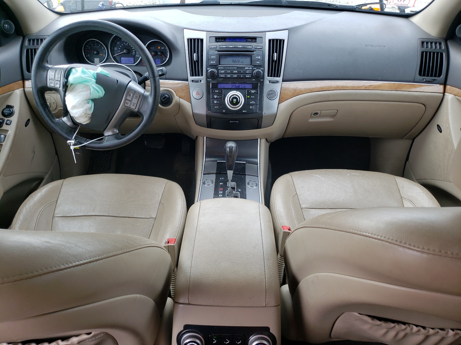 KM8NUDCC2CU195602 2012 Hyundai Veracruz Gls