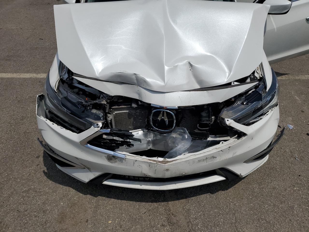 19UDE2F32LA010089 2020 Acura Ilx