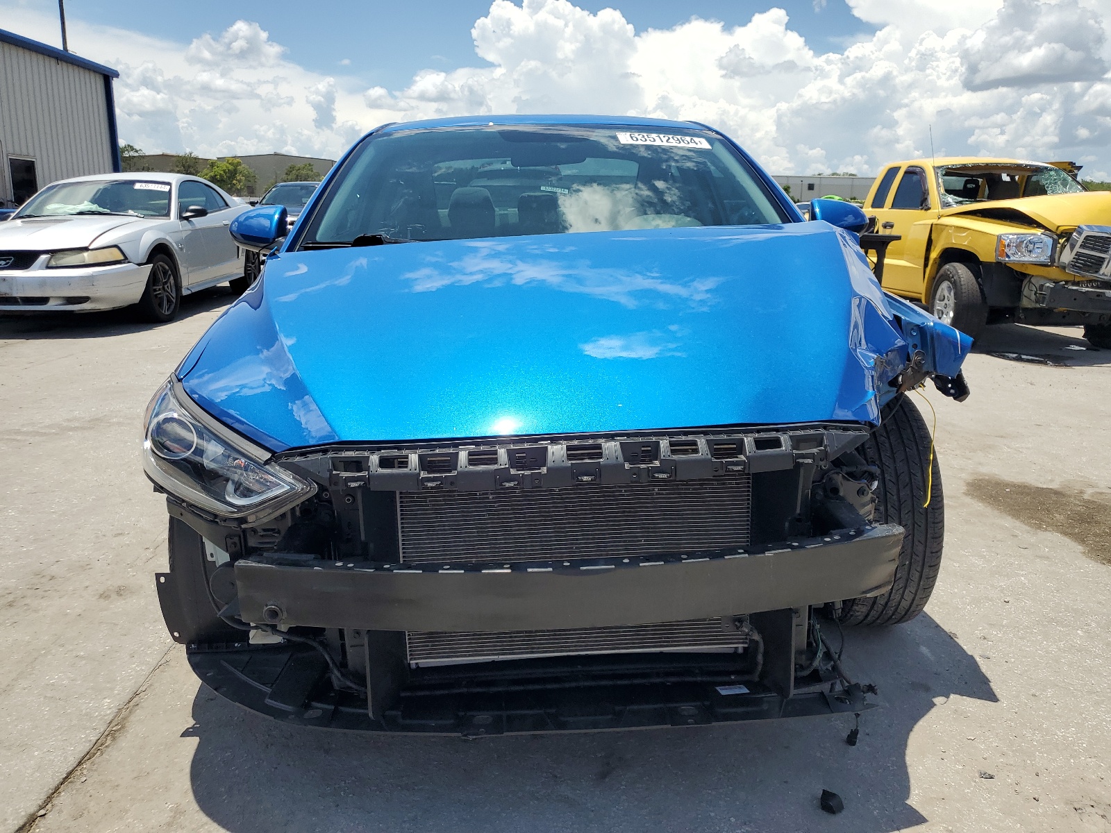 2018 Hyundai Elantra Sel vin: KMHD84LF3JU612202