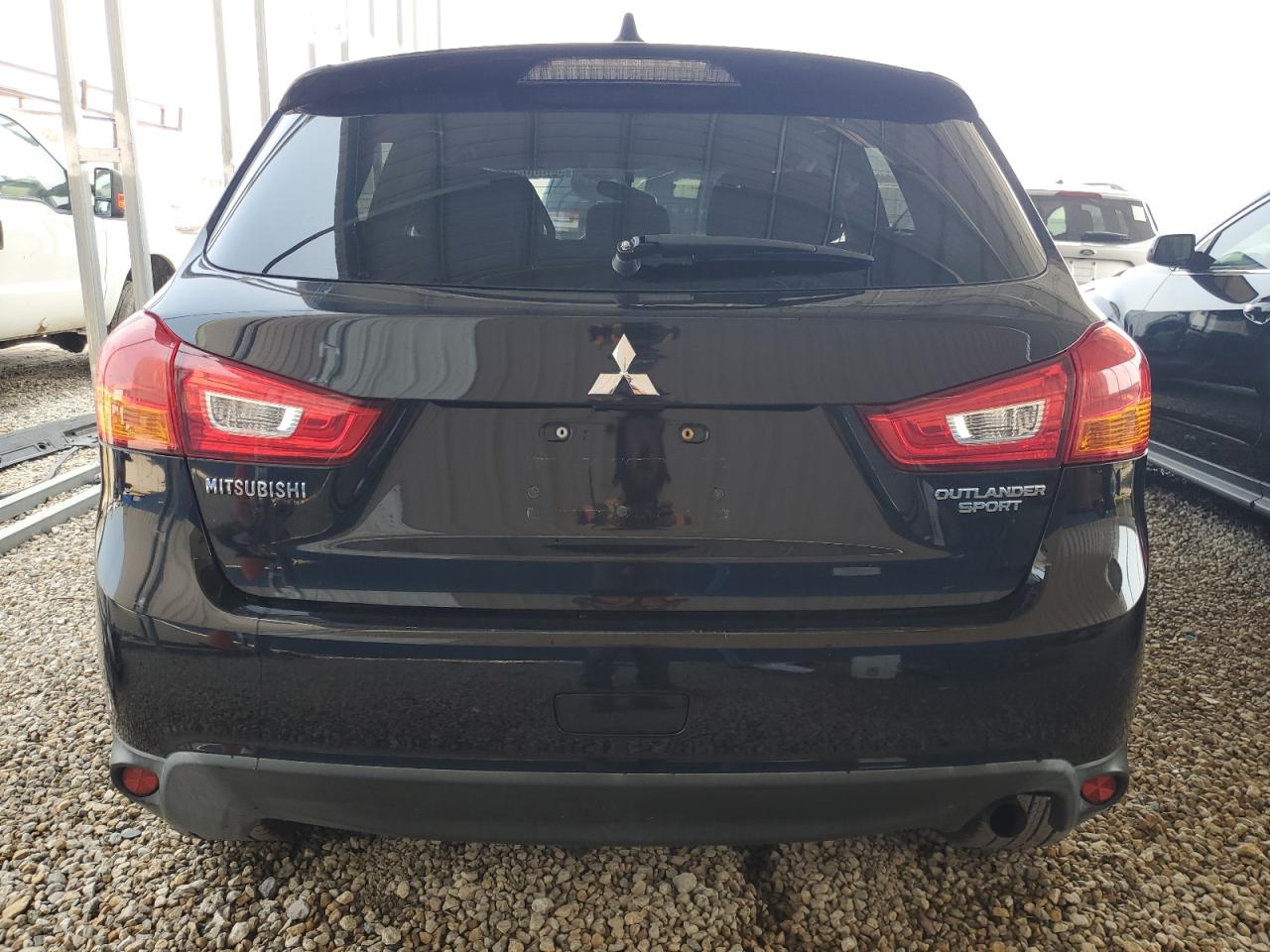 JA4AP3AU6HZ037347 2017 Mitsubishi Outlander Sport Es