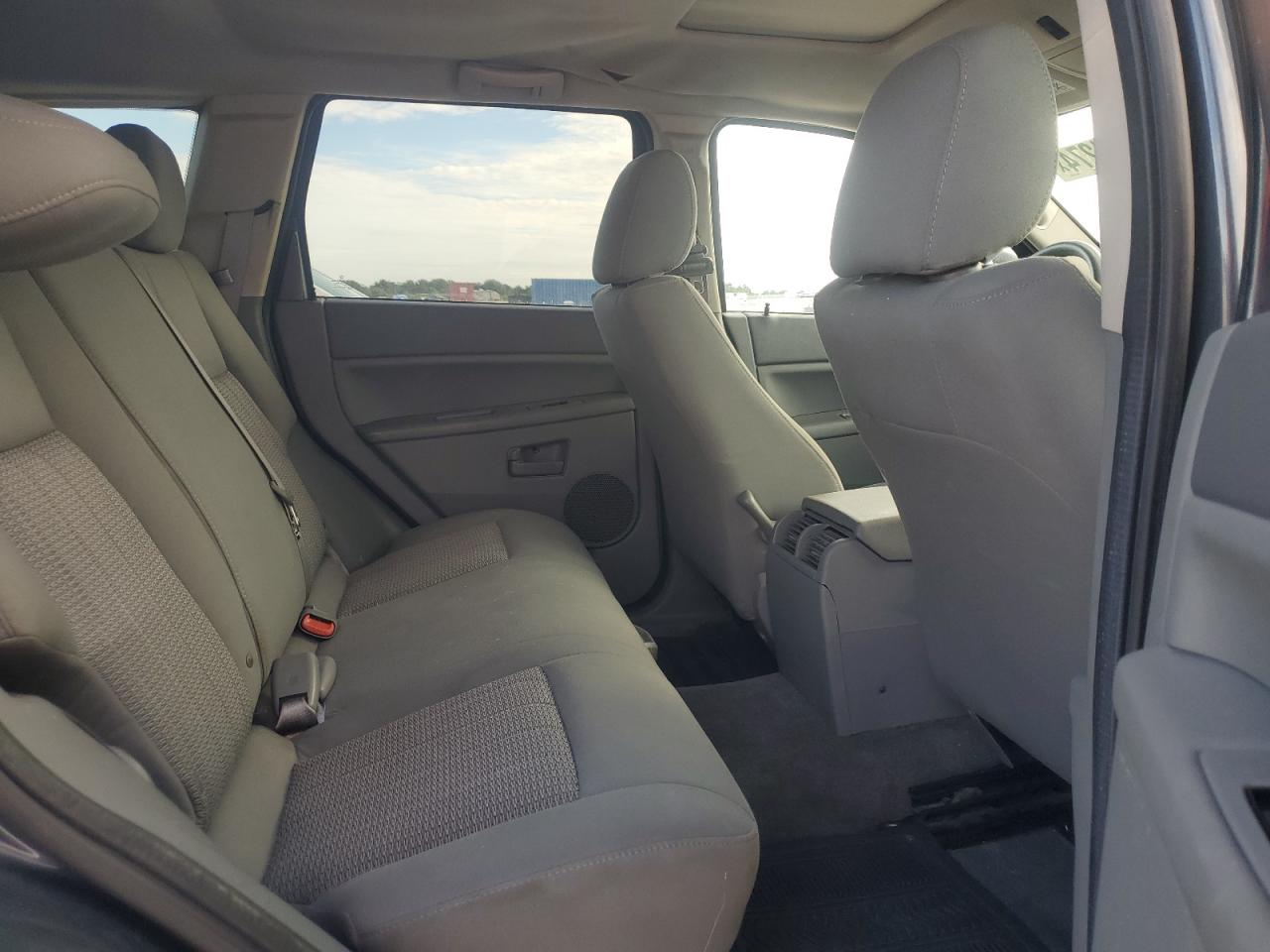 2007 Jeep Grand Cherokee Laredo VIN: 1J8GR48K97C613625 Lot: 64321274