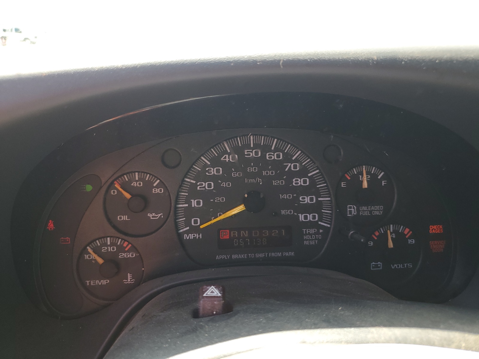 1GBFG15RXY1251007 2000 Chevrolet Express G1500