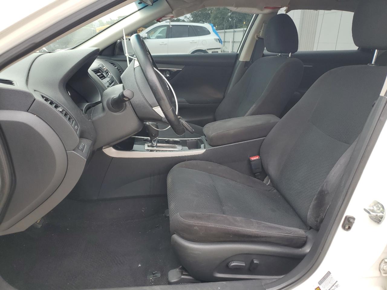 2014 Nissan Altima - Image 7
