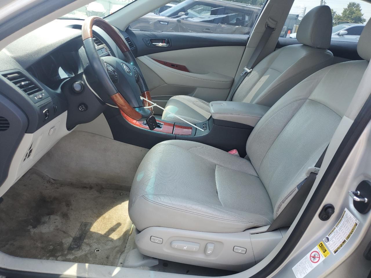 2007 Lexus Es 350 VIN: JTHBJ46GX72089588 Lot: 62890104