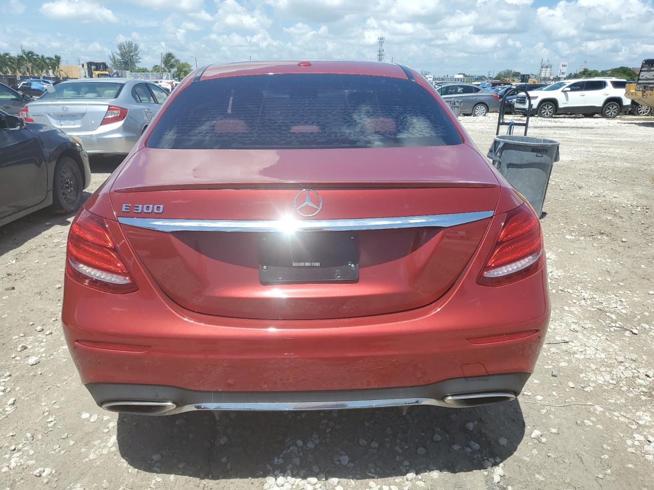 2019 Mercedes-Benz E 300 VIN: WDDZF4JB4KA565836 Lot: 63585264