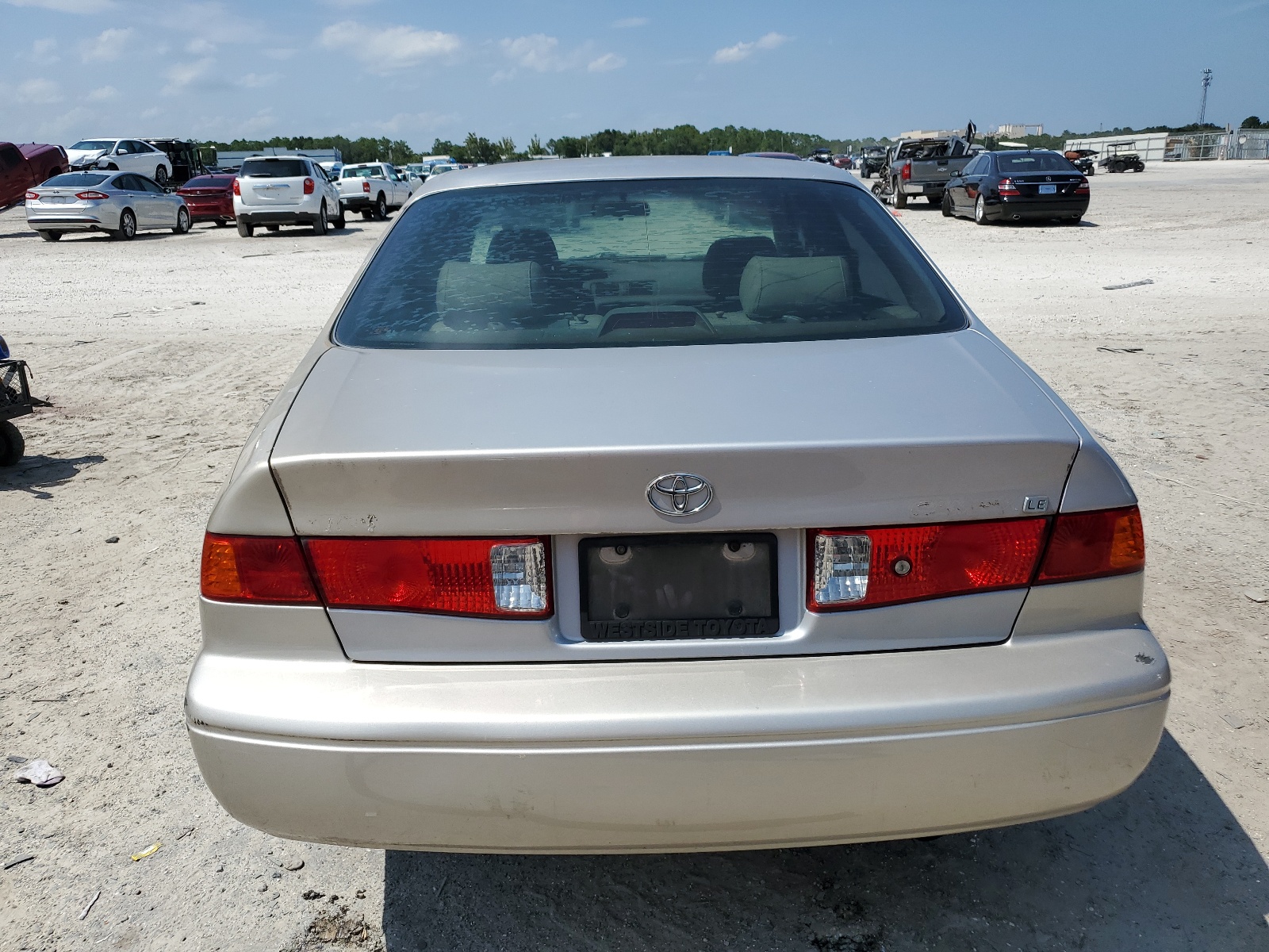 4T1BG22K8YU651780 2000 Toyota Camry Ce