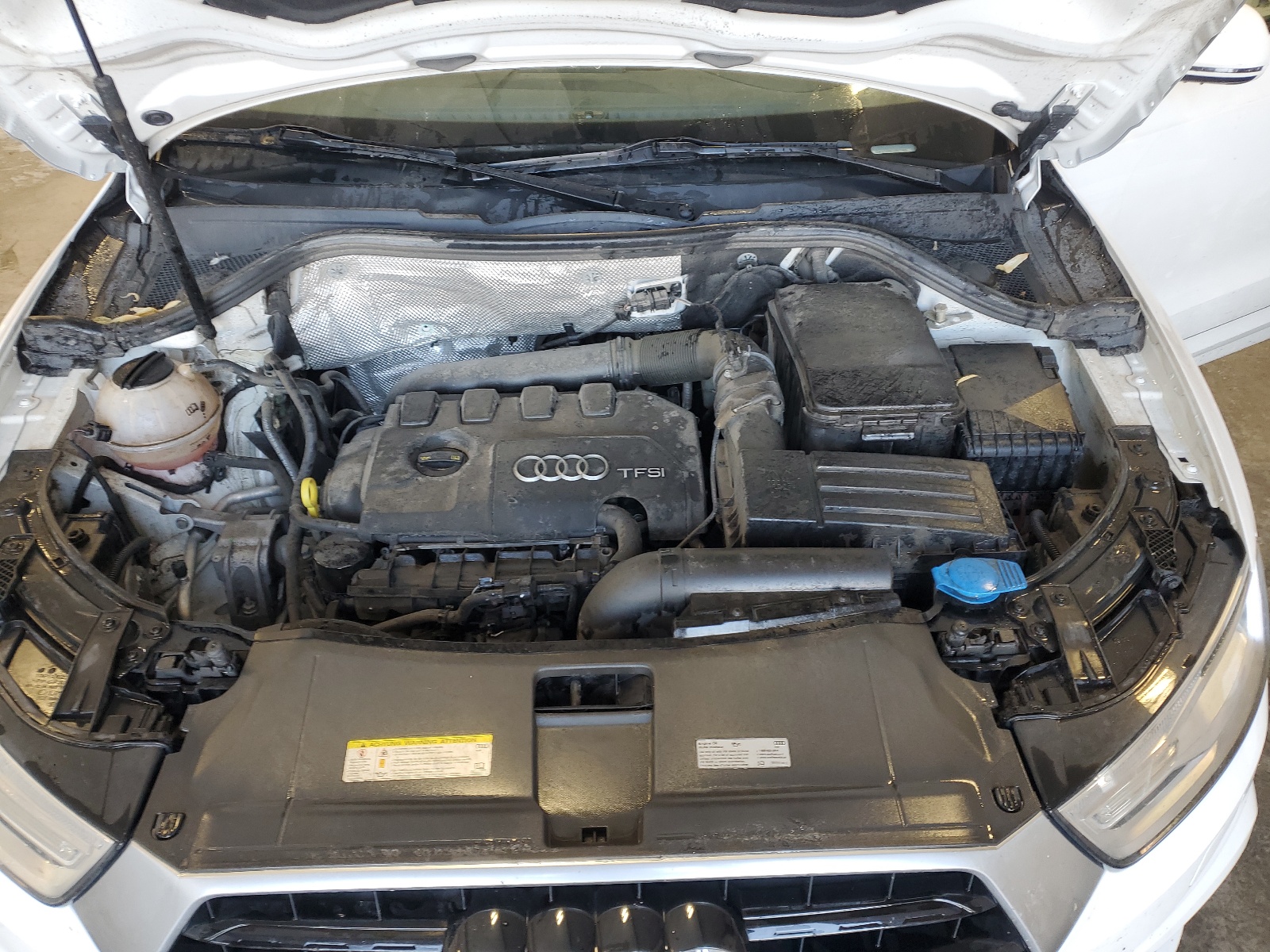 WA1ECCFS7HR017600 2017 Audi Q3 Premium