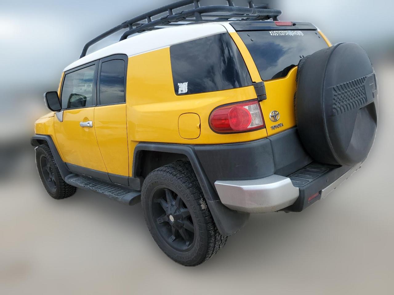 2010 Toyota Fj Cruiser VIN: JTEBU4BF5AK081021 Lot: 63172884
