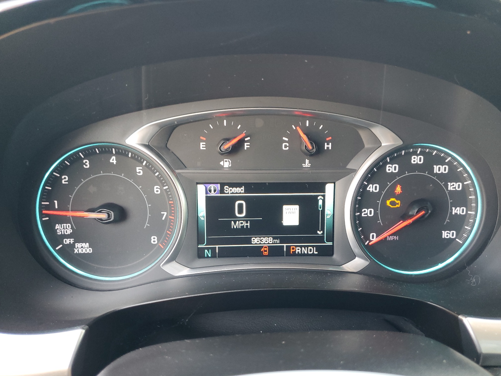 1GNERHKW0JJ217594 2018 Chevrolet Traverse Lt