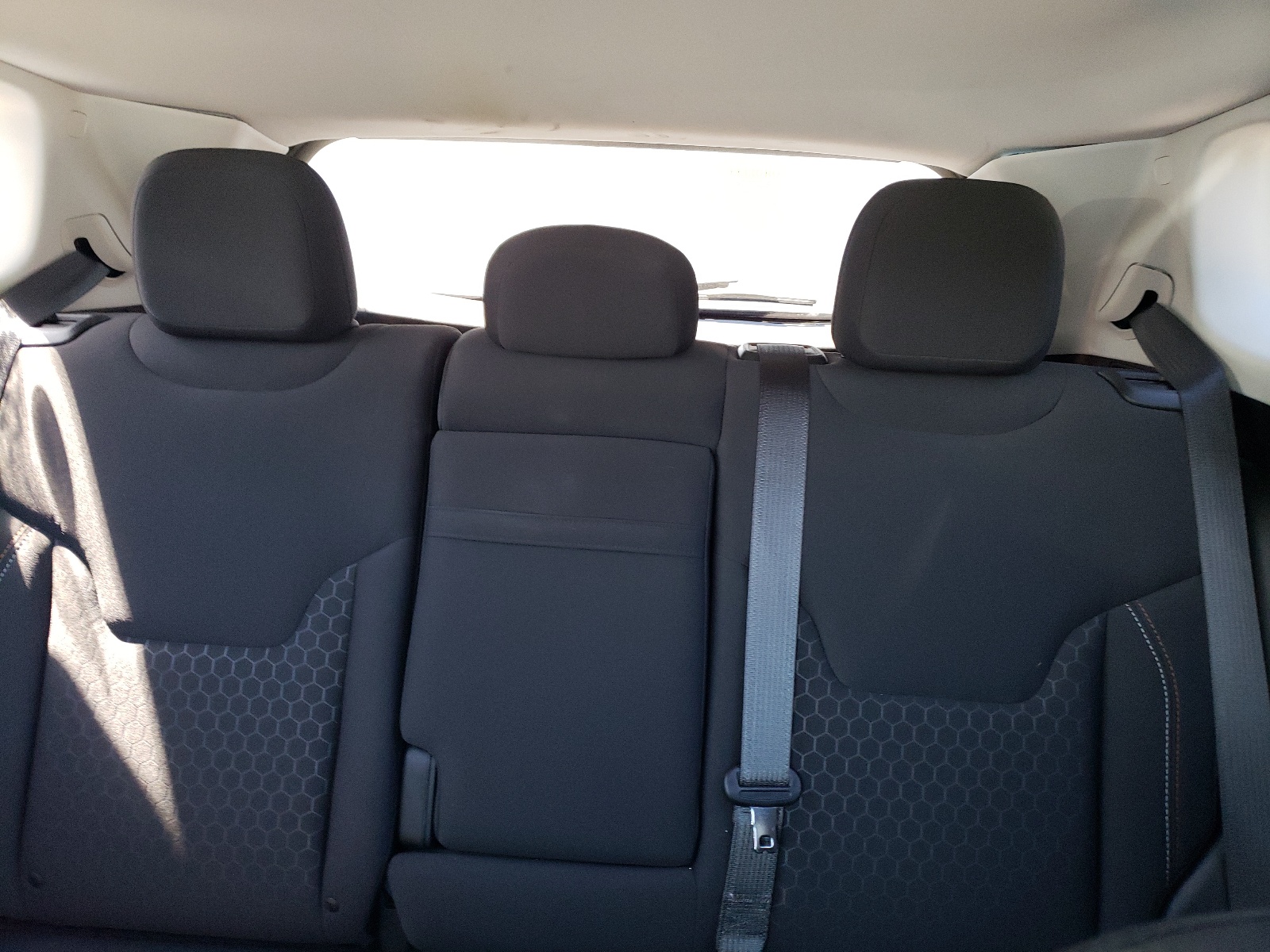 3C4NJCAB2JT345345 2018 Jeep Compass Sport