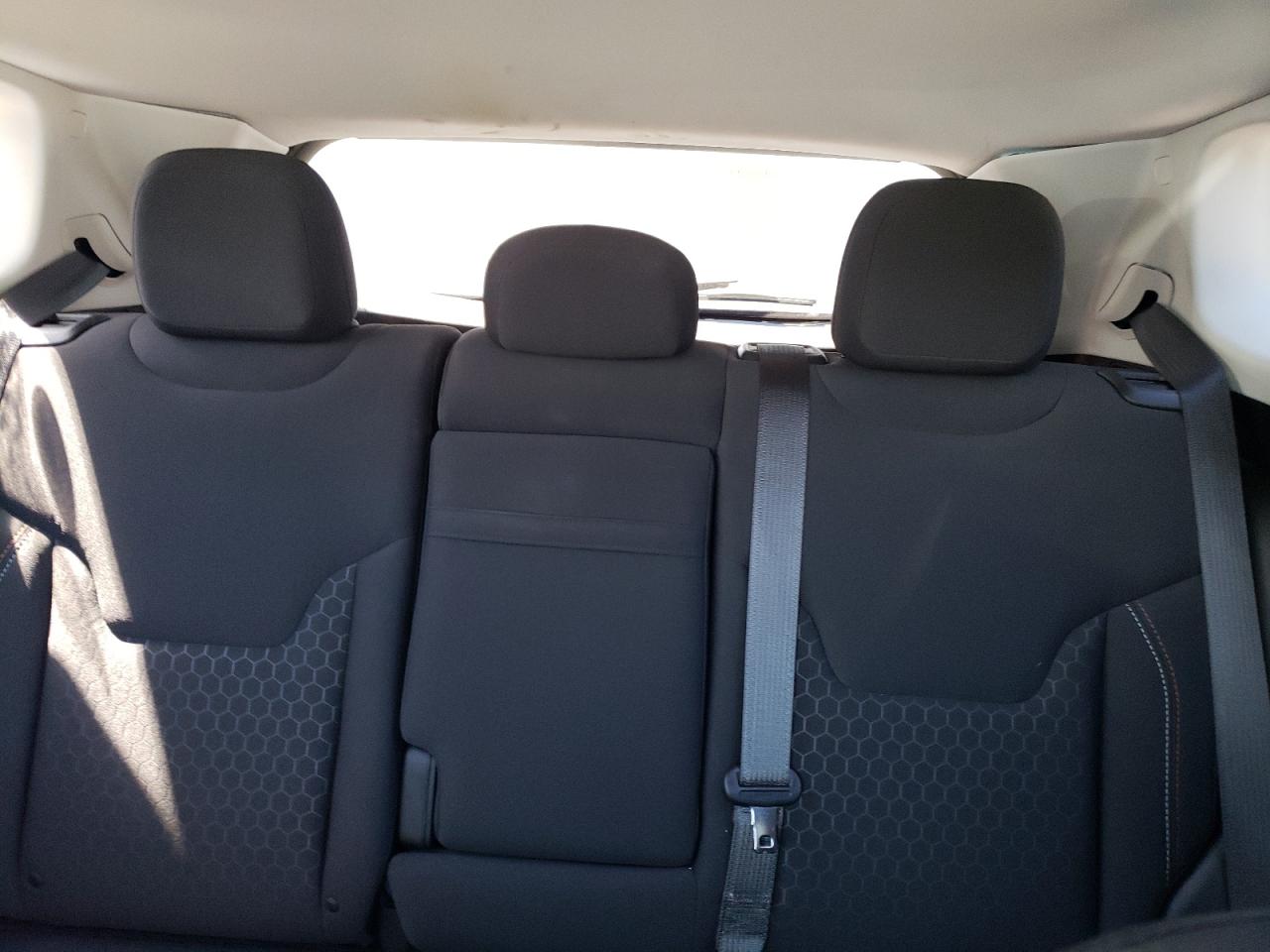 2018 Jeep Compass Sport VIN: 3C4NJCAB2JT345345 Lot: 61326164