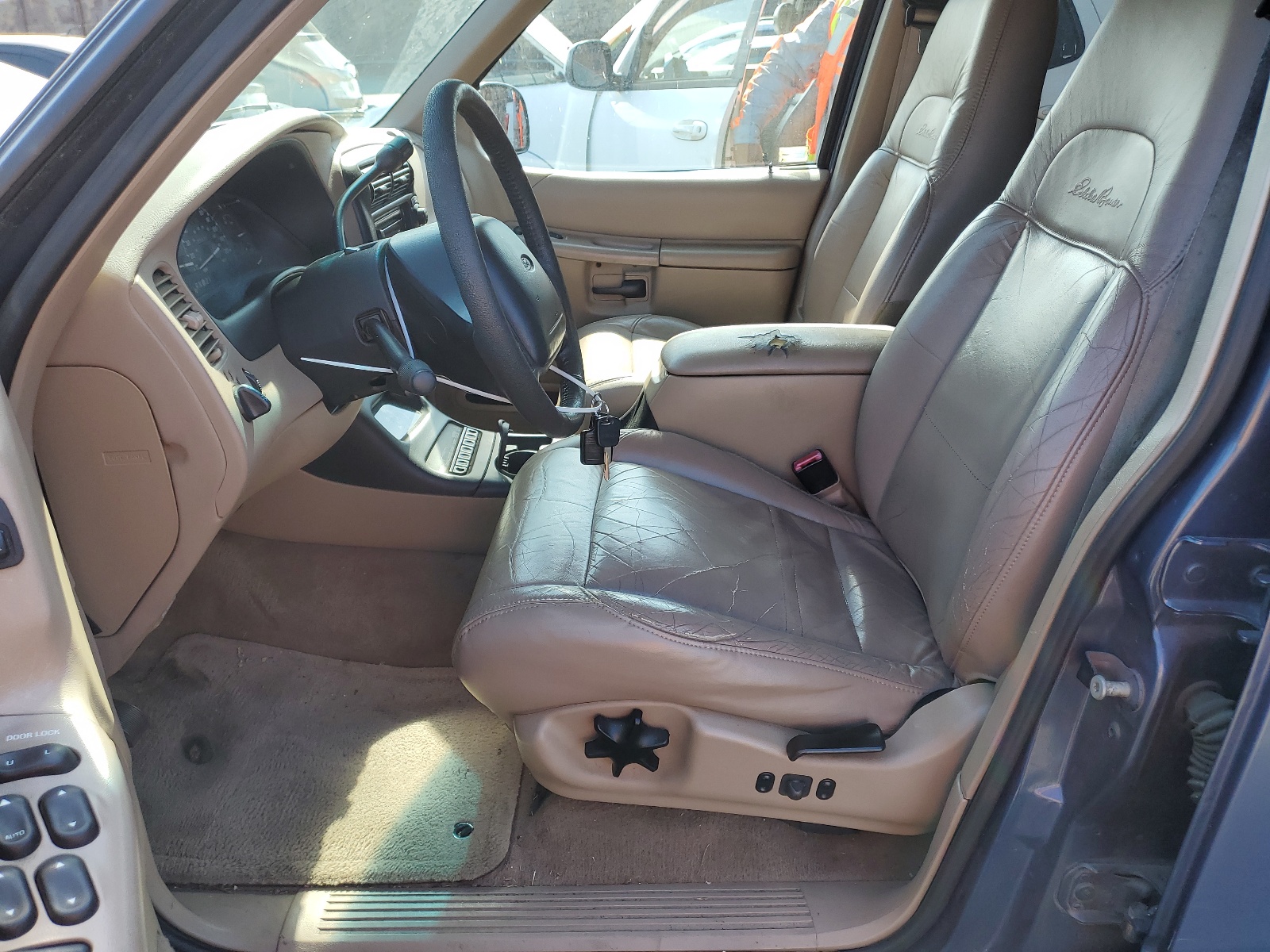 1FMZU32E0XZB11221 1999 Ford Explorer