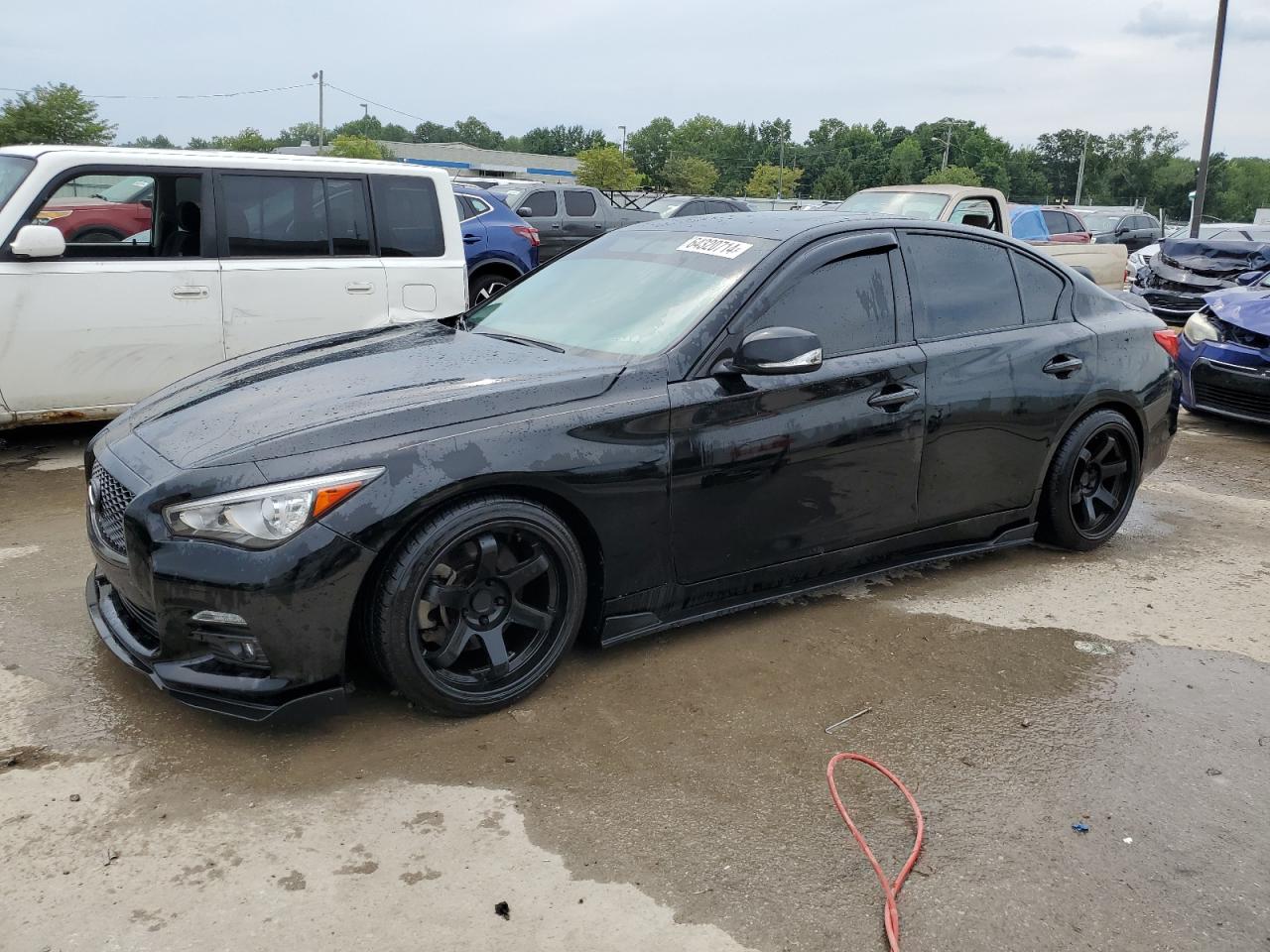 VIN JN1EV7AP3GM303825 2016 INFINITI Q50 no.1