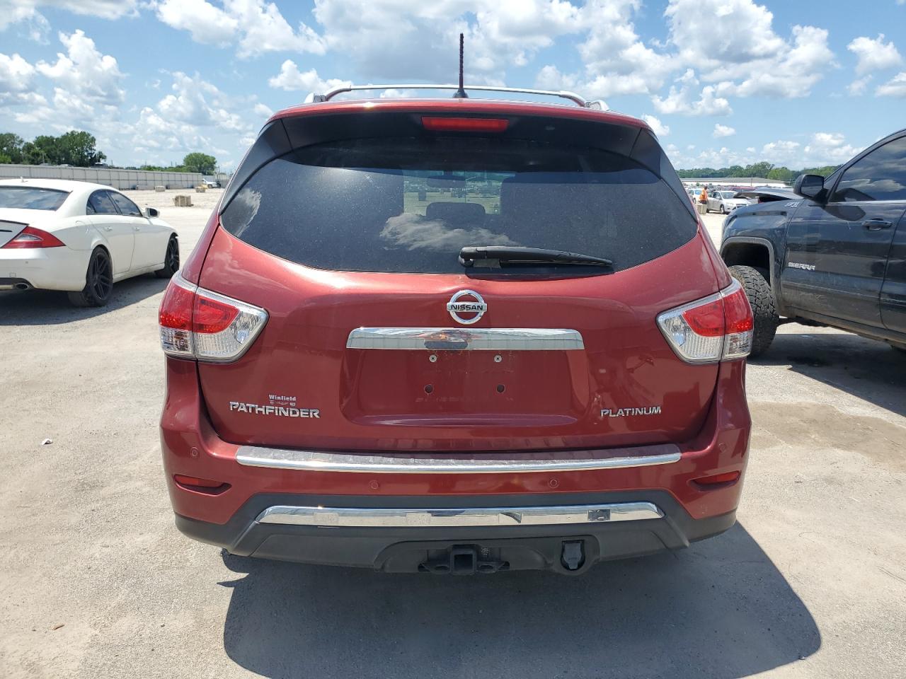 2014 Nissan Pathfinder S VIN: 5N1AR2MN1EC607182 Lot: 61954524