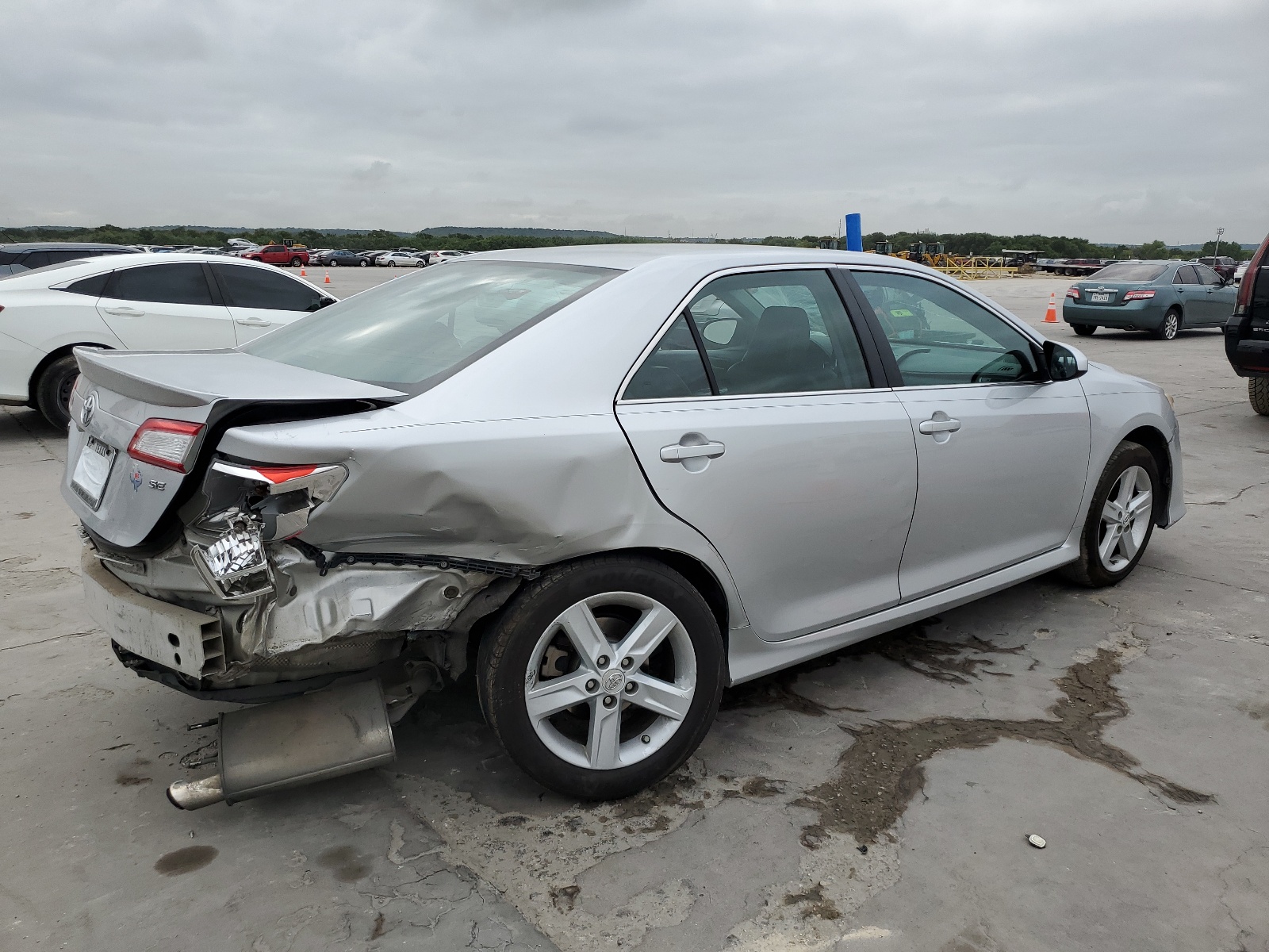 2012 Toyota Camry Base vin: 4T1BF1FK9CU058199