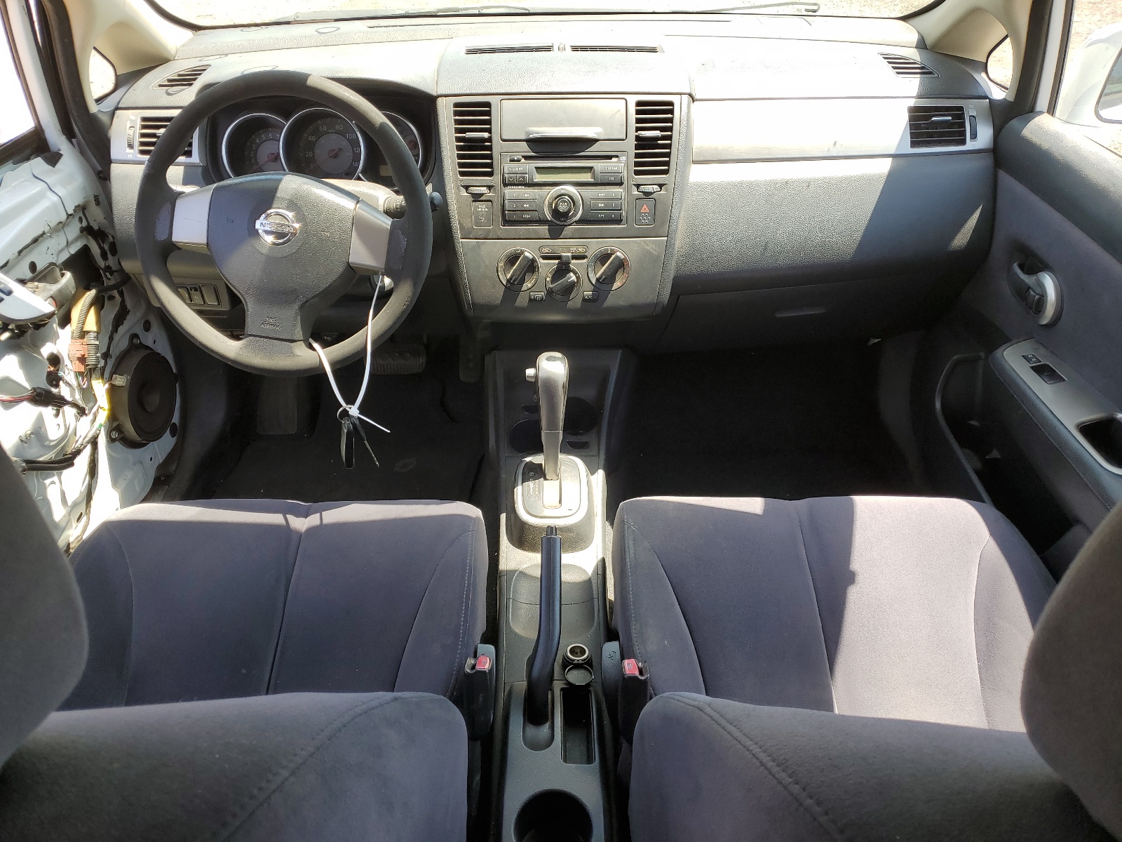 3N1BC13E07L430012 2007 Nissan Versa S